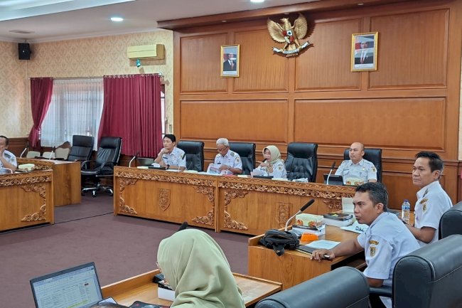 Rapat Koordinasi Pengendalian dan Percepatan Pelaksanaan Paket Pekerjaan Konstruksi dan 10 Pengadaan Barang/Jasa Strategis Tahun 2026