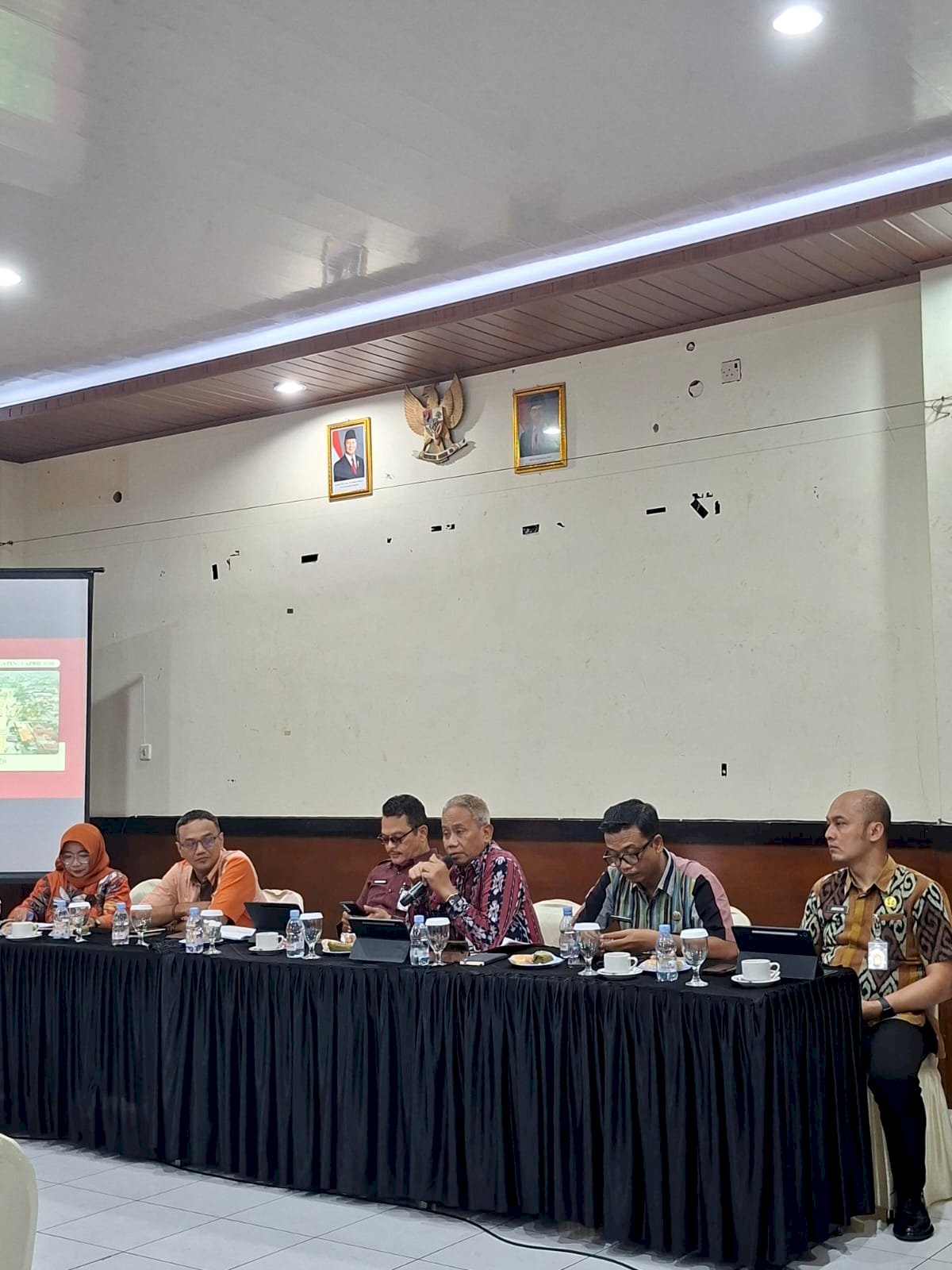 RAPAT KOORDINASI PENGENDALIAN  PEKERJAAN KONTRUKSI DAN 10 PROYEK STRATEGIS TAHUN 2026